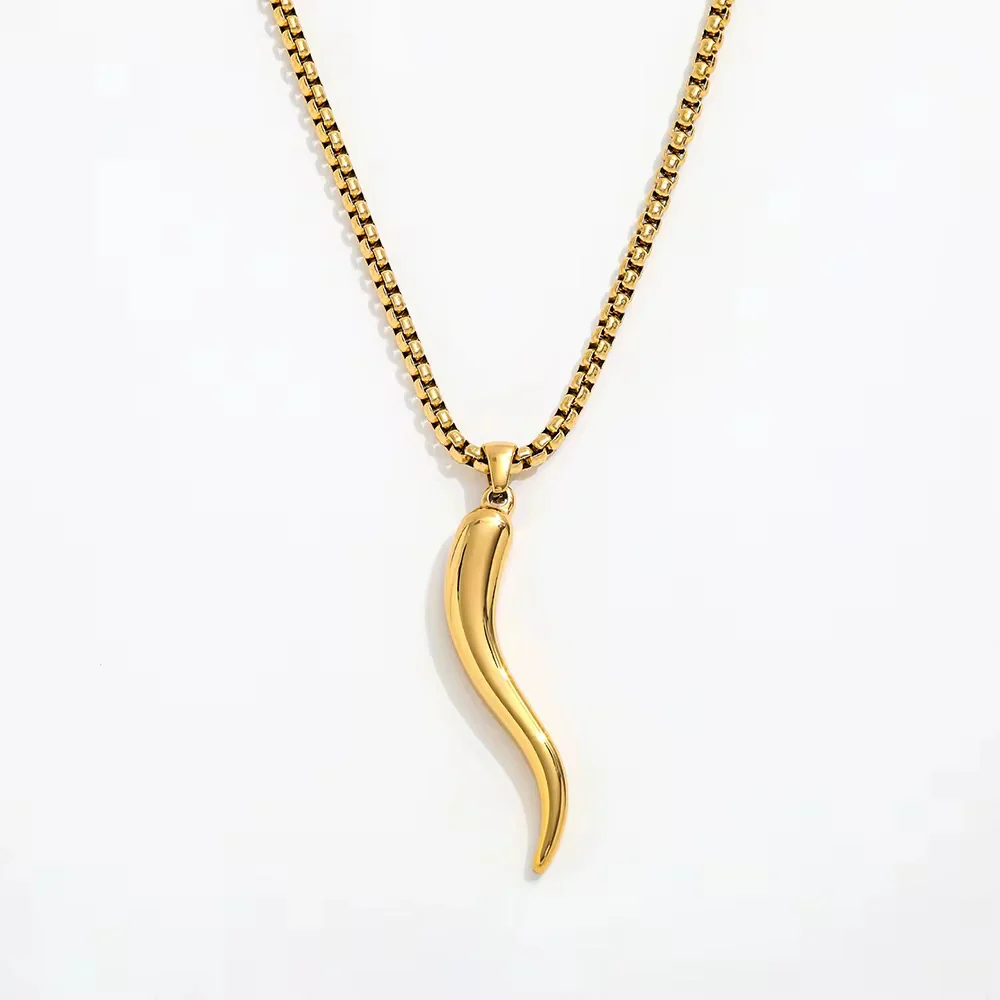 CHILLI NECKLACE GOLD - Image 3