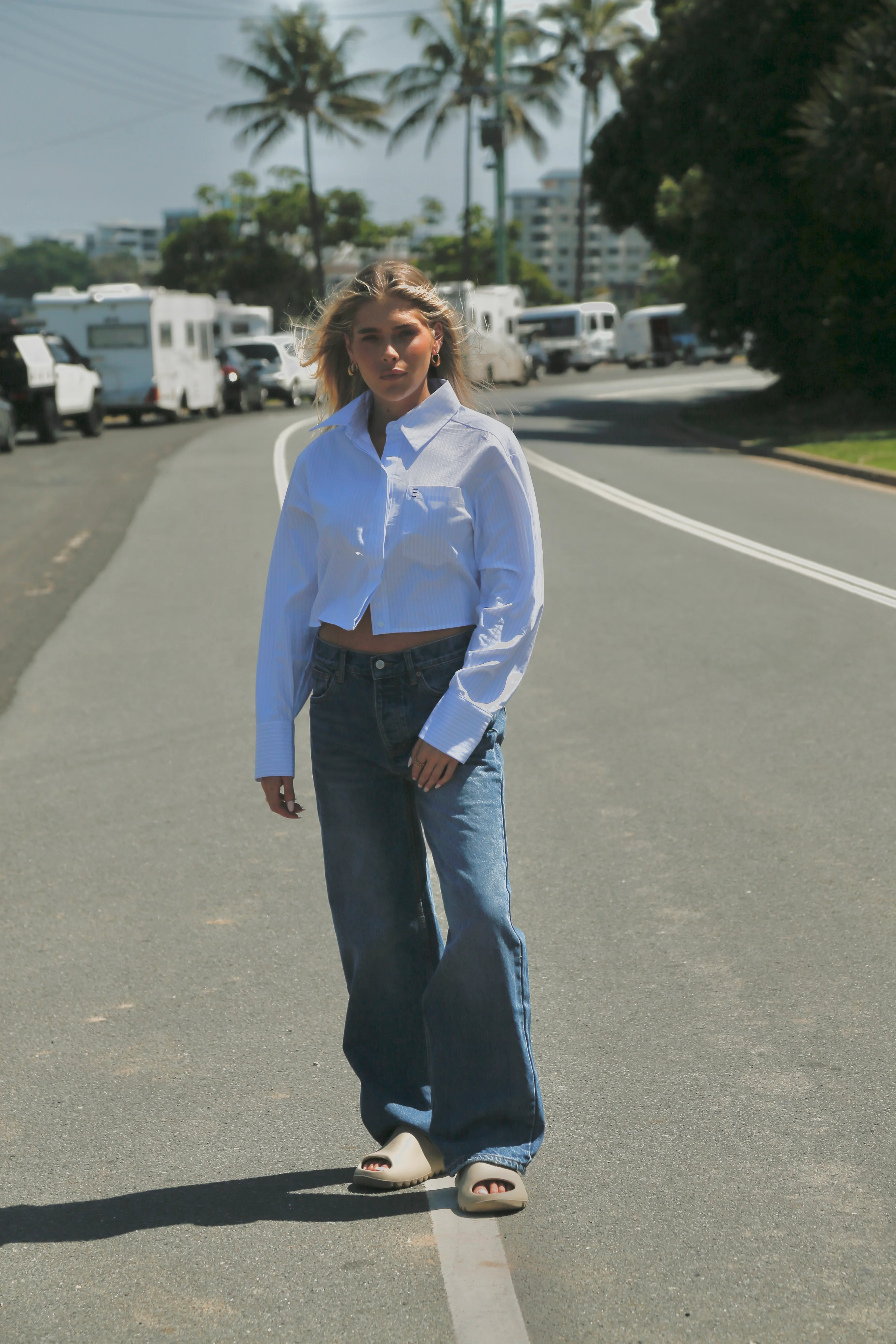 JONES CROP SHIRT BLUE STRIPE - Image 12
