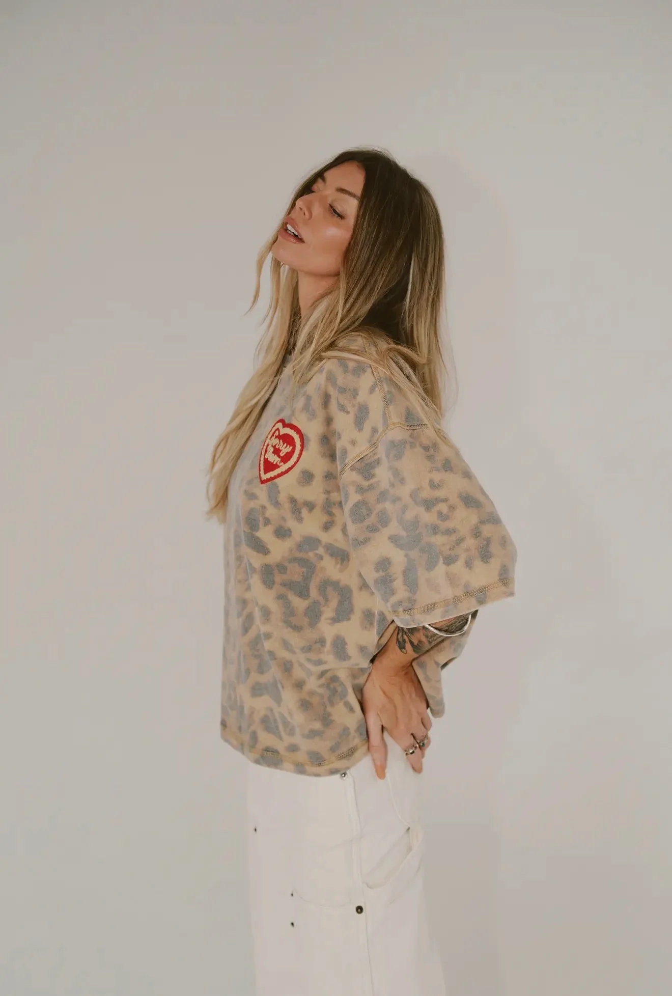 SORRY MOM TEE LEOPARD - Image 5