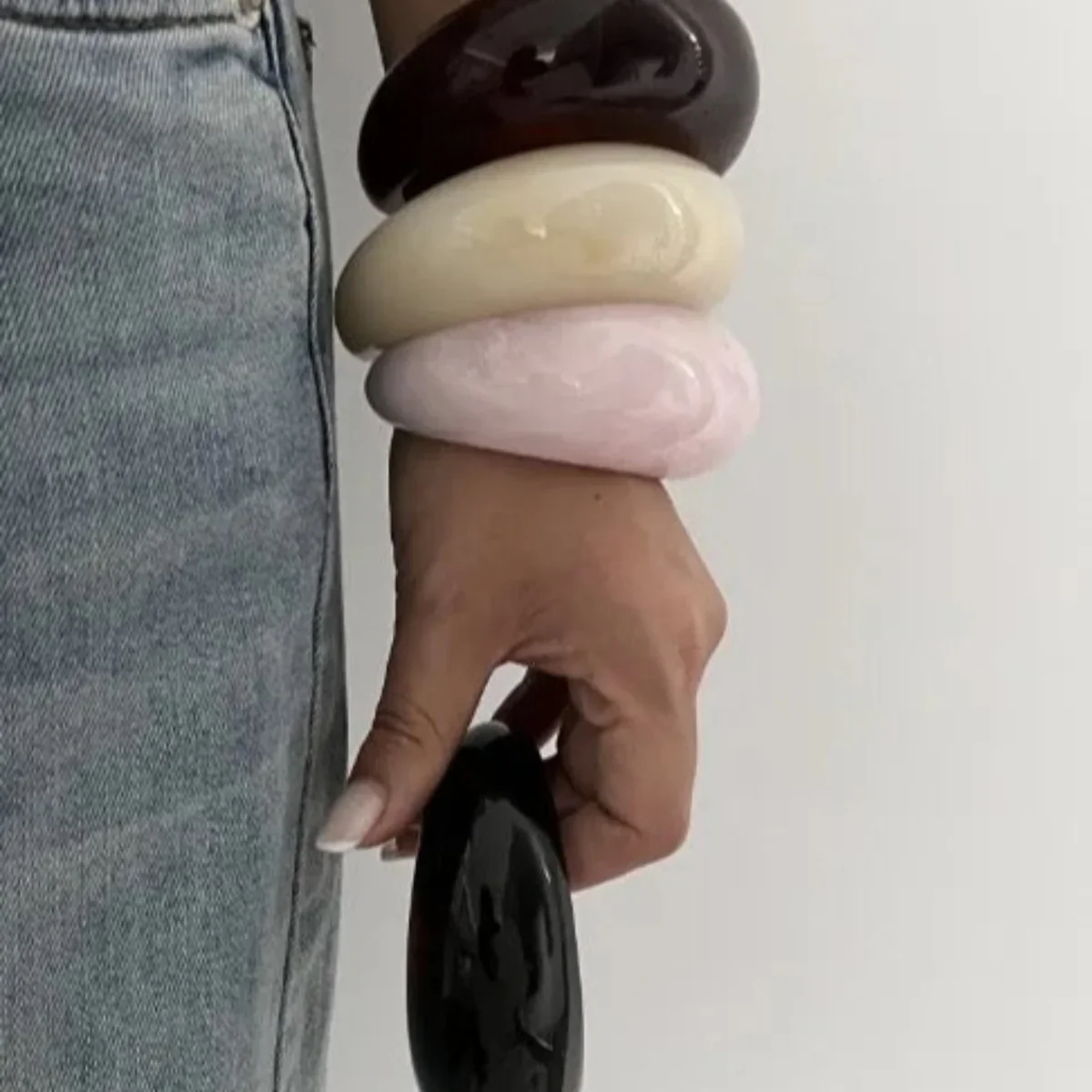 IZEL BANGLES
