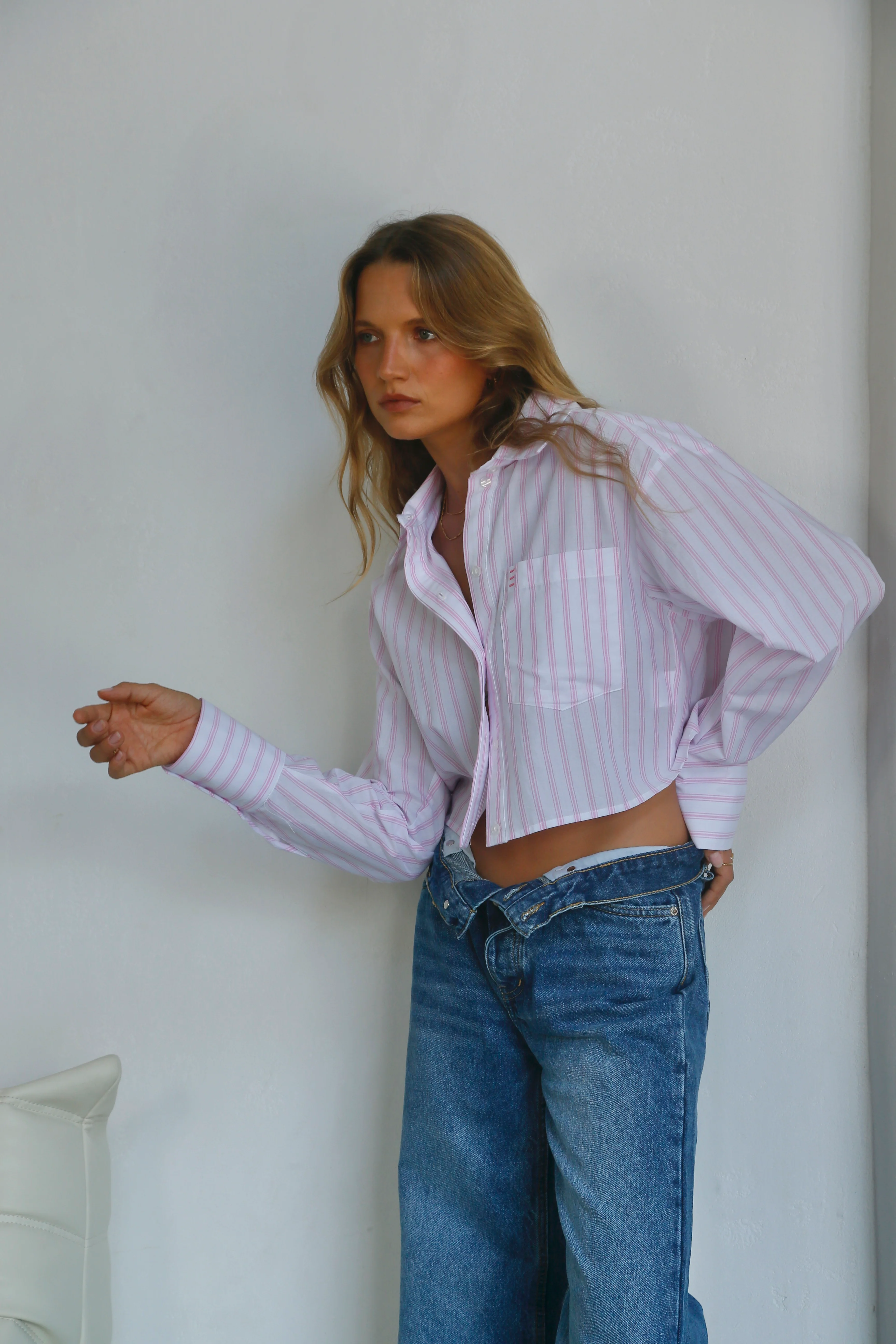 JONES CROP SHIRT PINK STRIPE - Image 7