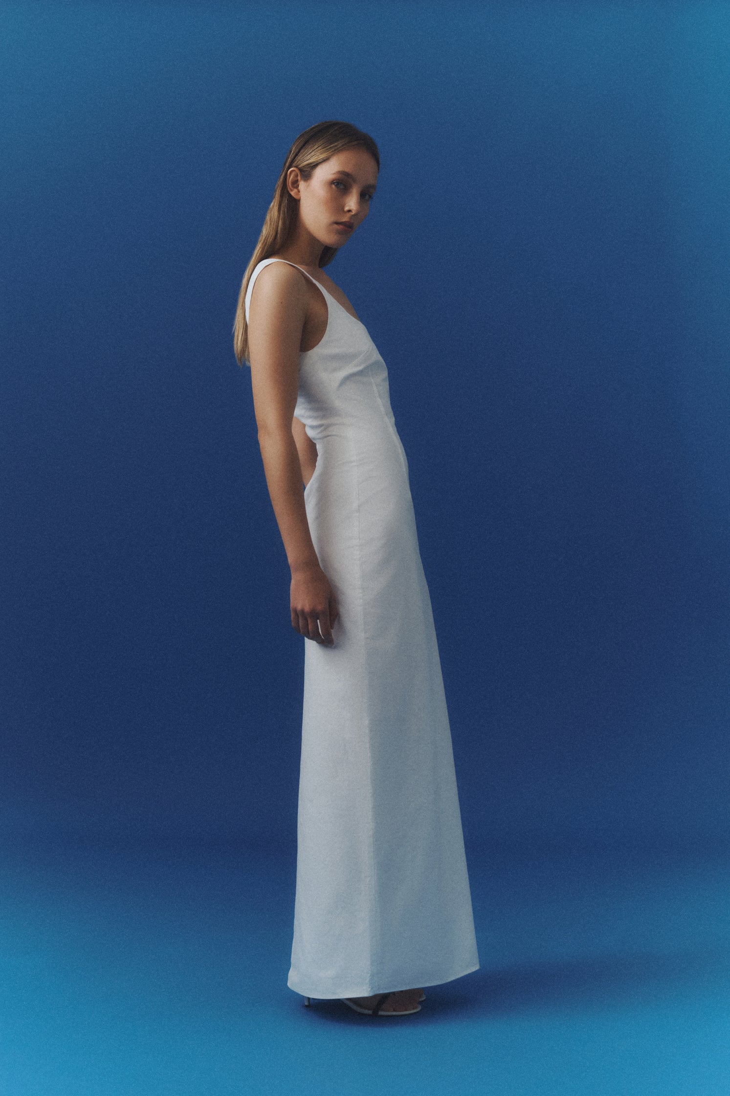 AUGUST MAXI DRESS WHITE - Image 6