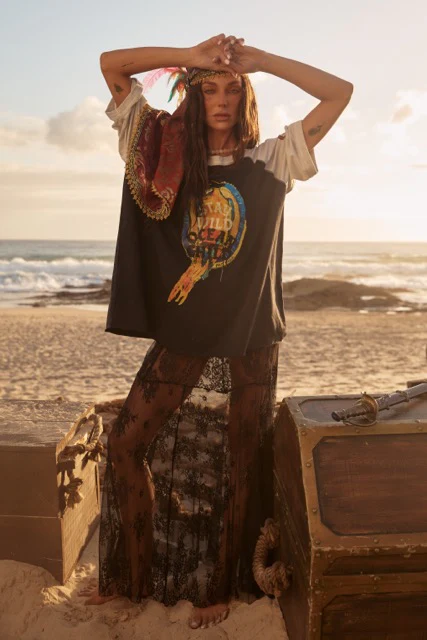 SABBI STAY WILD RAGLAN TEE - Image 2