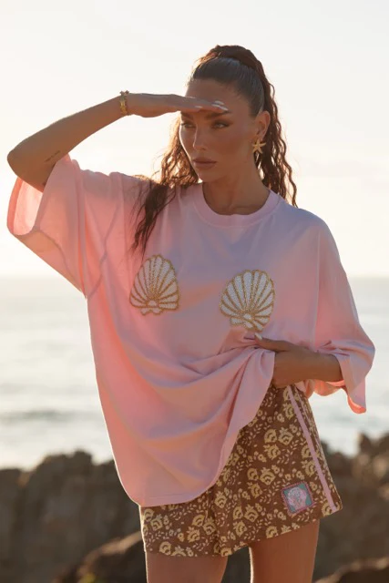 SABBI THE VERY OVERSIZED SHELL TITTY TEE LIGHT PINK - Image 4