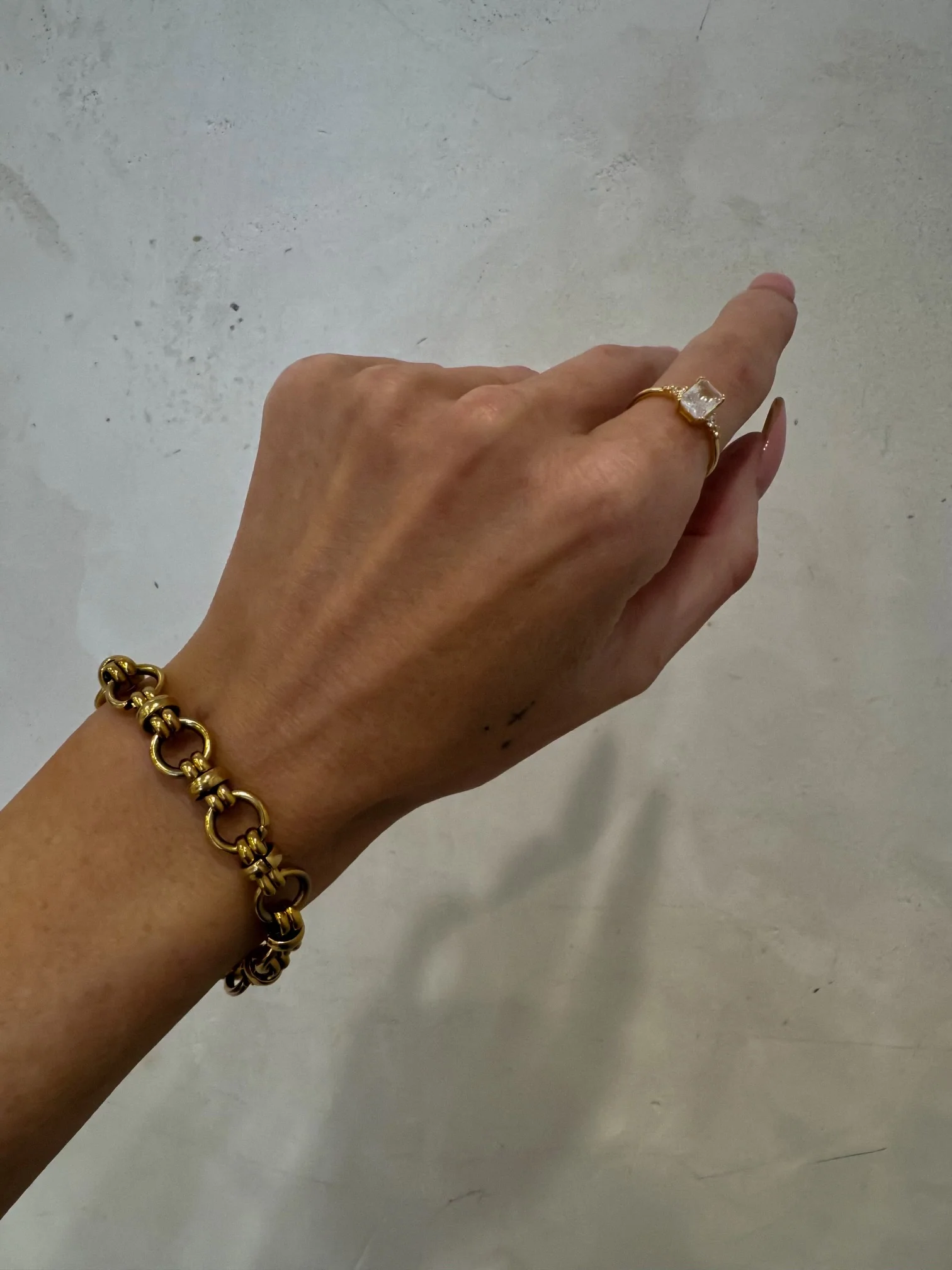 SARAH BRACELET GOLD