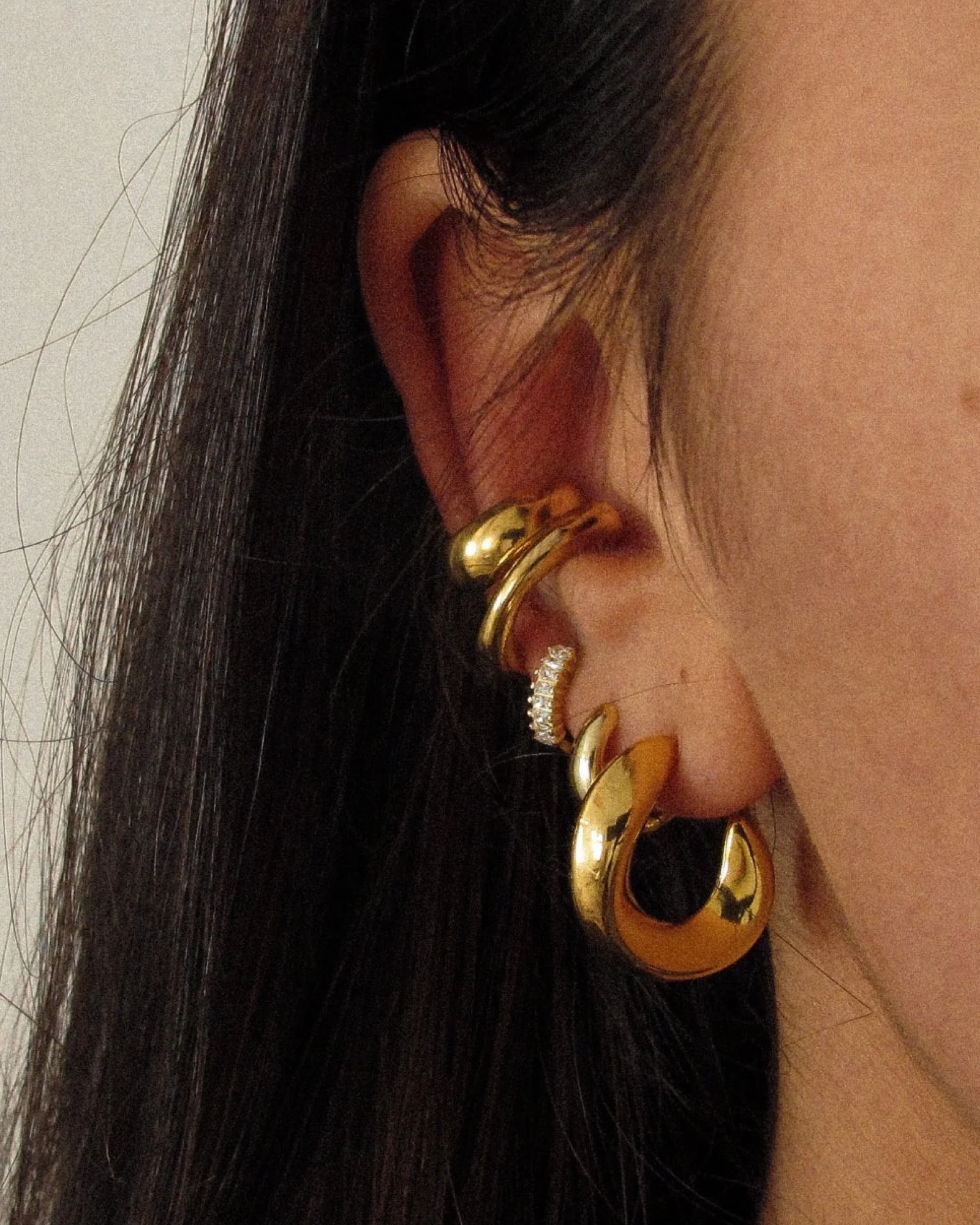 TATIA EARRINGS GOLD - Image 2